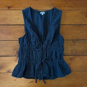 Aerie Black Sleeveless Textured Drawstring Peplum Top